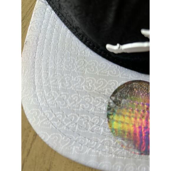 Nike Air Jordan HAT White Brim Jumpman Black Snapback Cap Small Youth 1990s Y2K - Picture 7 of 8